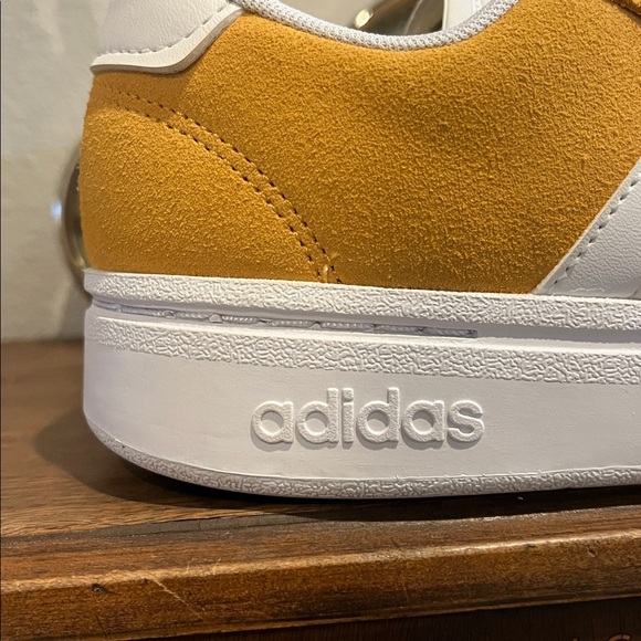 Adidas Suede Sneakers - Picture 4 of 14